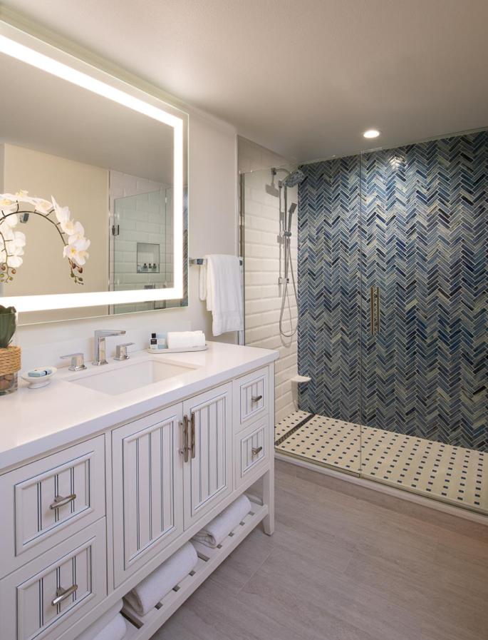 Deluxe Two-Bedroom Suite with Gulf View at The Resort at Longboat Key Club