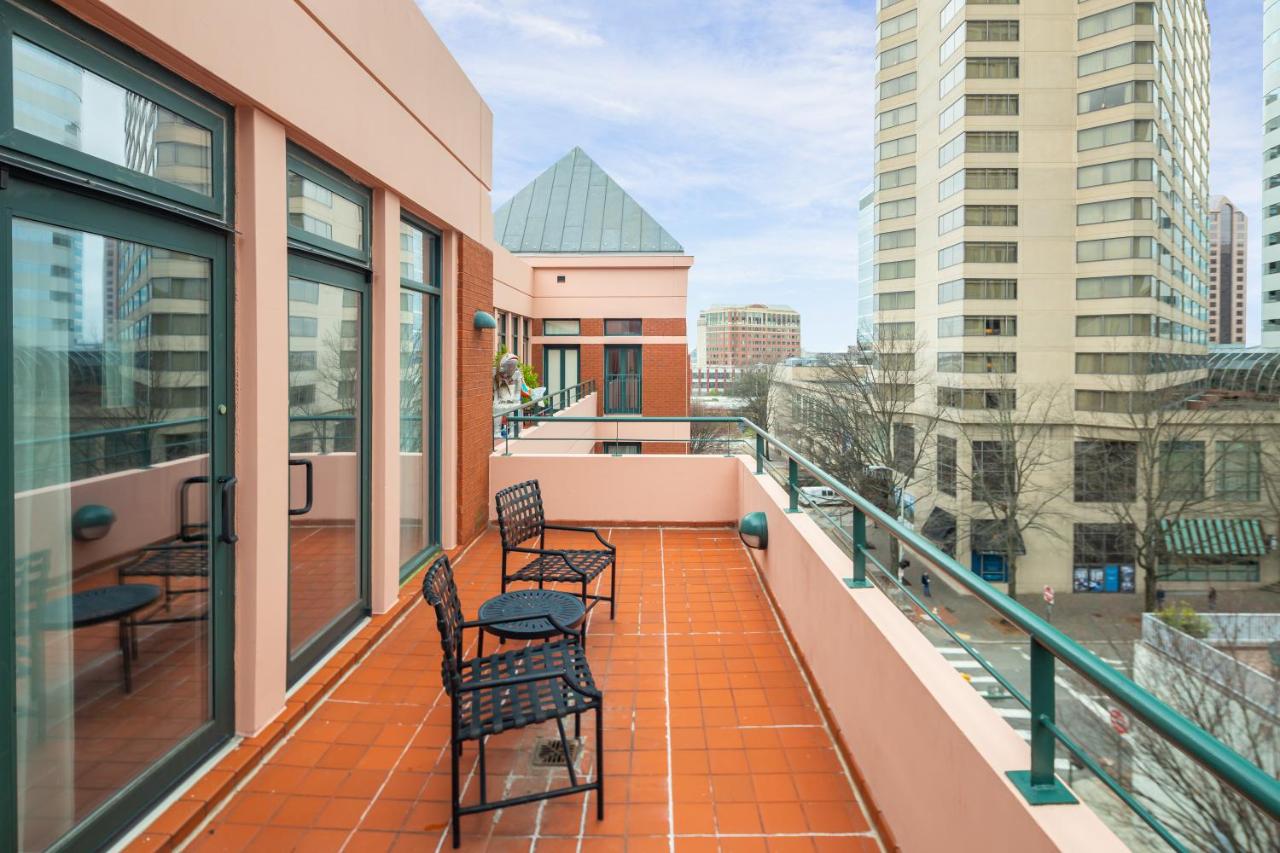 | The Berkeley Hotel