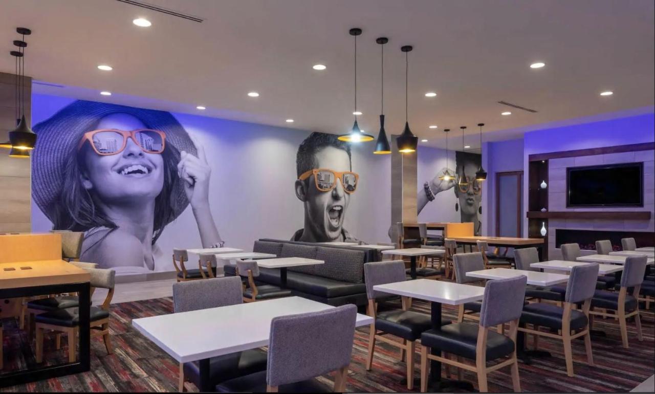 | La Quinta Inn & Suites by Wyndham Wisconsin Dells