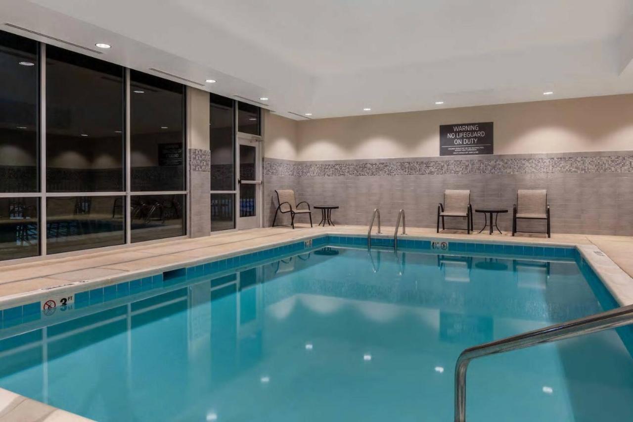 | La Quinta Inn & Suites by Wyndham Wisconsin Dells