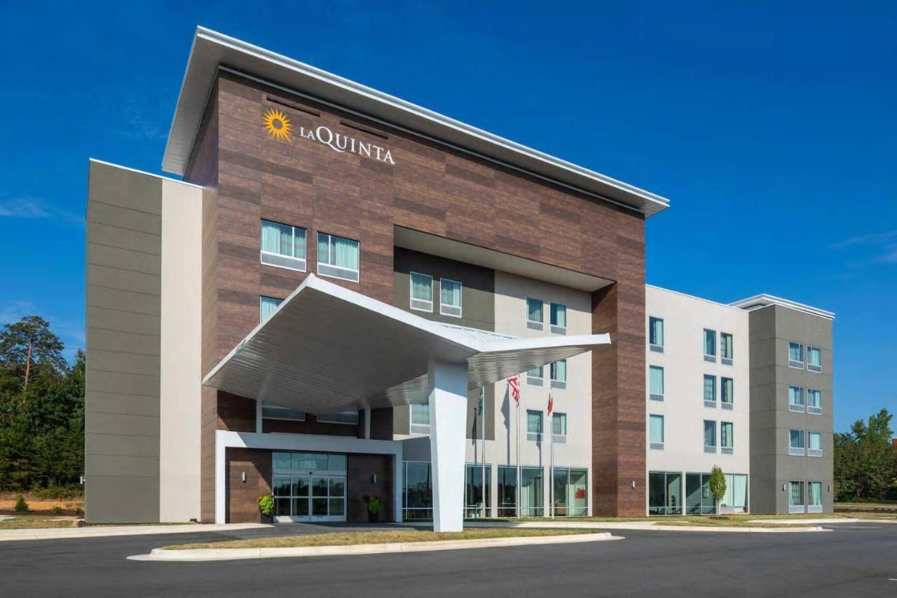 | La Quinta Inn & Suites by Wyndham Wisconsin Dells