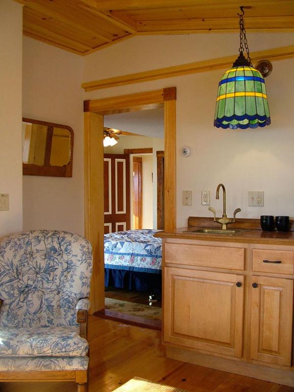 | Beach Cottage Inn