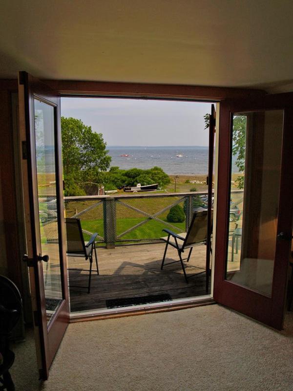 | Beach Cottage Inn