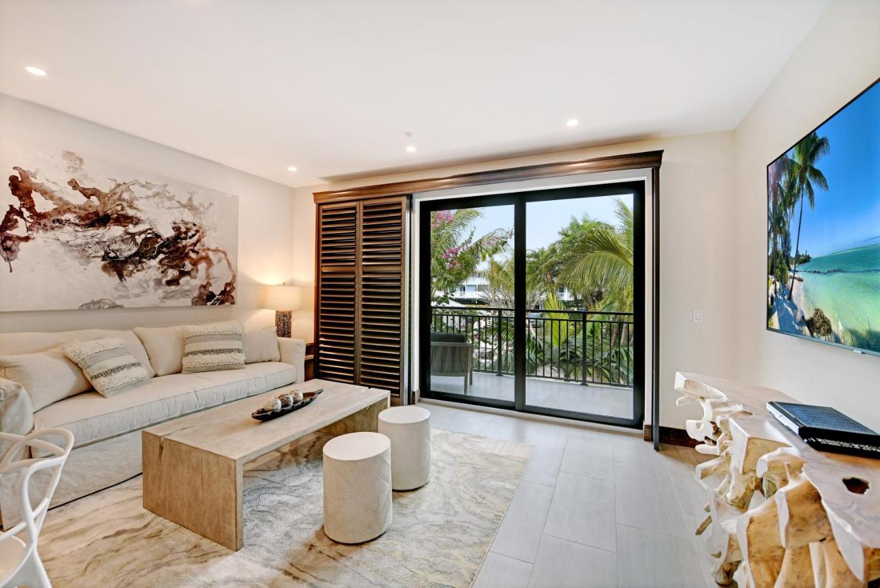 King Suite with Pool View at Bali Hai Beachfront Resort and Spa
