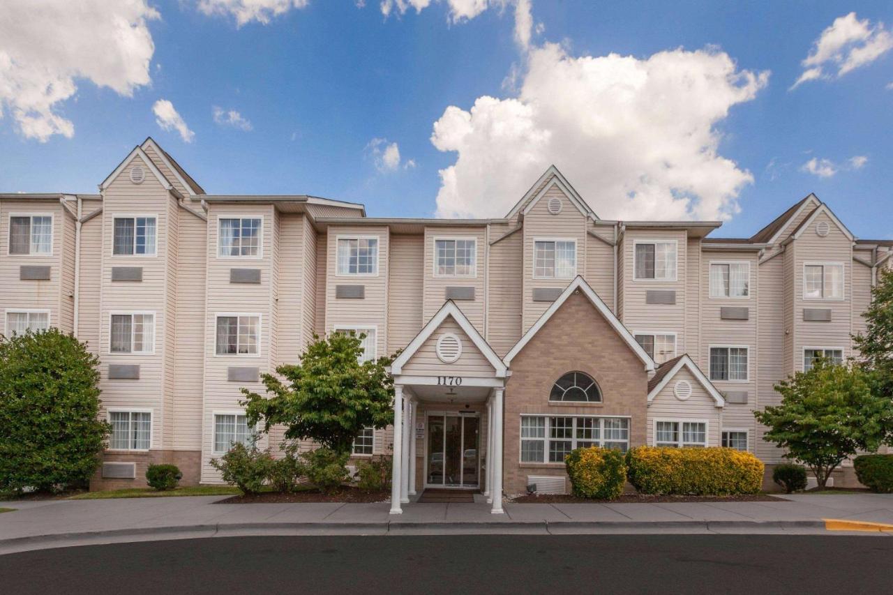 | Microtel Inn Suite by Wyndham BWI Airport