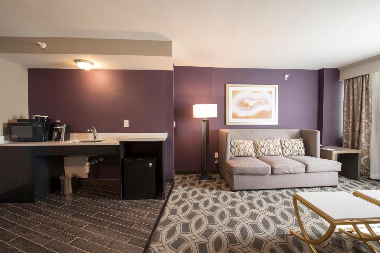  | Crowne Plaza Saddle Brook, an IHG Hotel