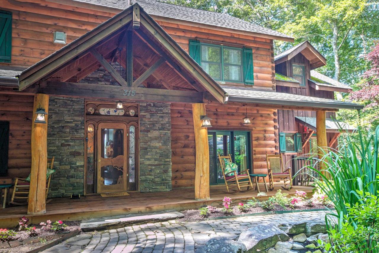 | Lazy Bear Lodge