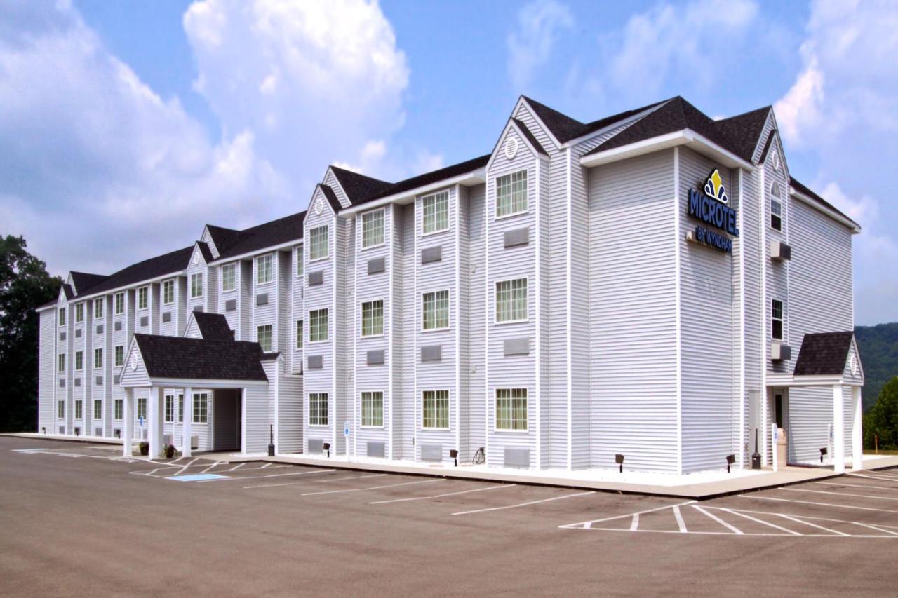 | Microtel Inn and Suites Gassaway
