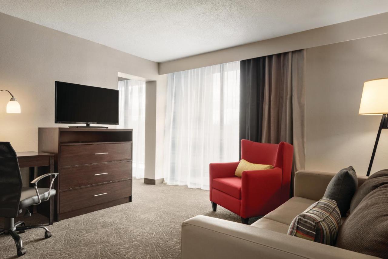 King Suite with Sofa Bed - Not Pet Friendly at Country Inn & Suites by Radisson, Erlanger - Cincinnati South