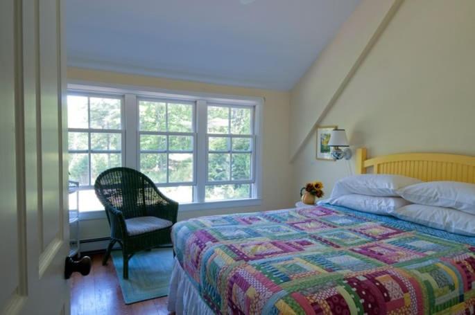 | Coveside Bed & Breakfast