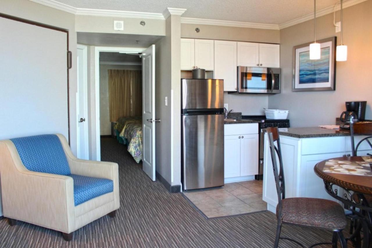 | Caravelle Resort by Palmetto Vacations