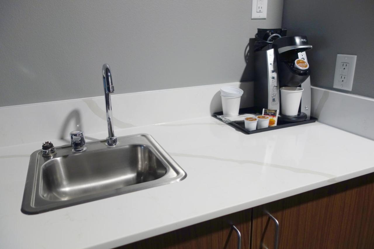 King Studio Suite - Non-Smoking at La Quinta Inn & Suites by Wyndham Springfield