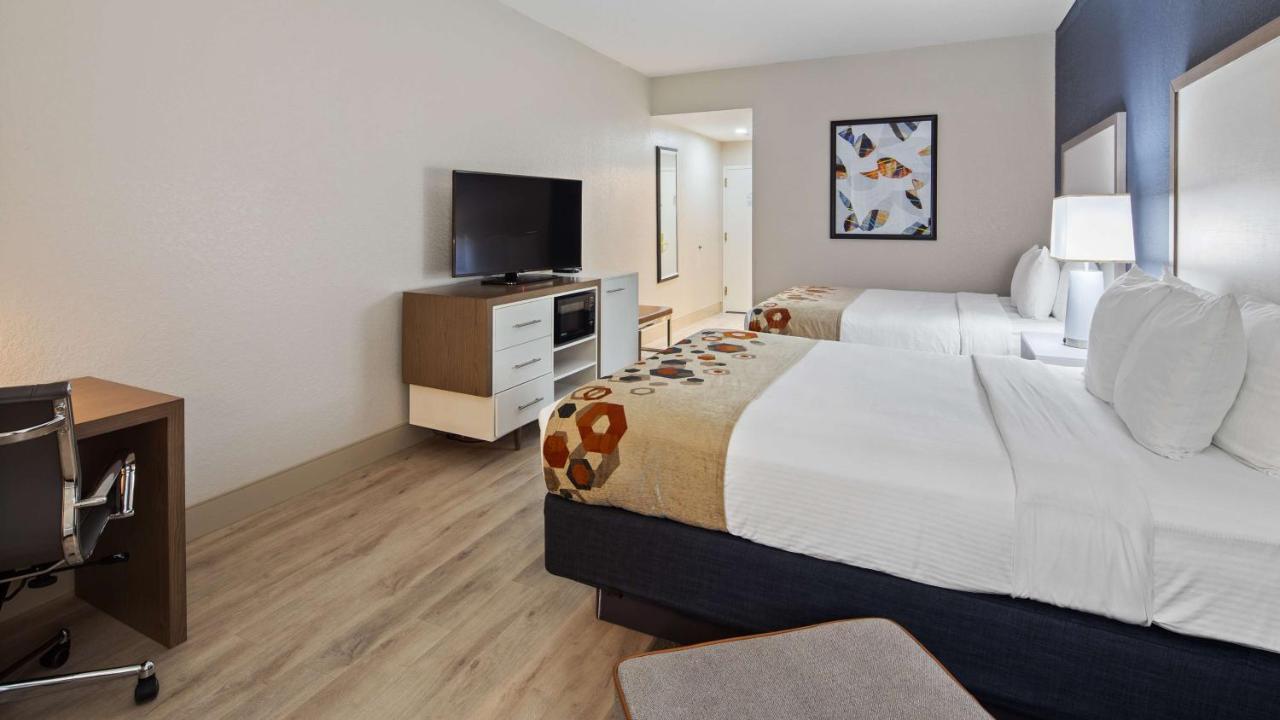  | Best Western Heritage Inn & Suites