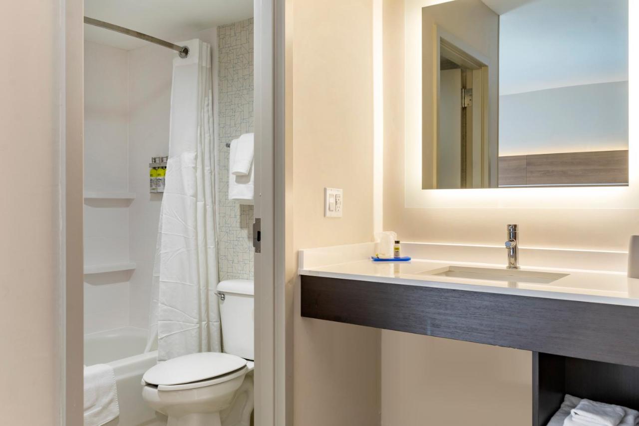 2 Queen Bed Suites Nonsmoking at Holiday Inn Express Hotel & Suites Albuquerque Midtown by IHG