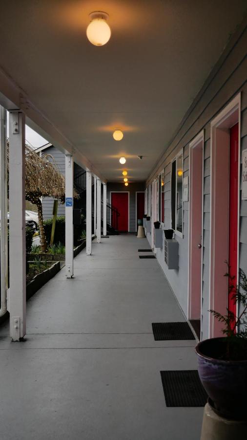 | Snohomish Inn