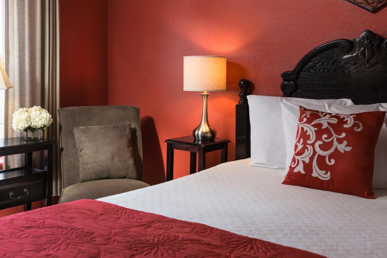  | The Roosevelt Inn