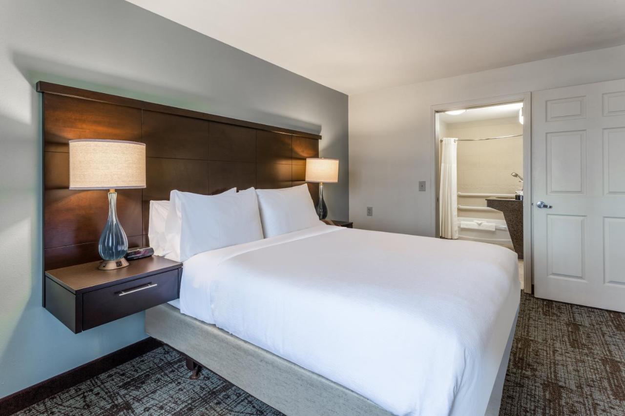 King Suite at Staybridge Suites Davenport, an IHG Hotel