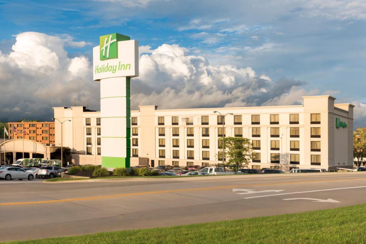  | Holiday Inn Cleveland - South Independence, an IHG Hotel