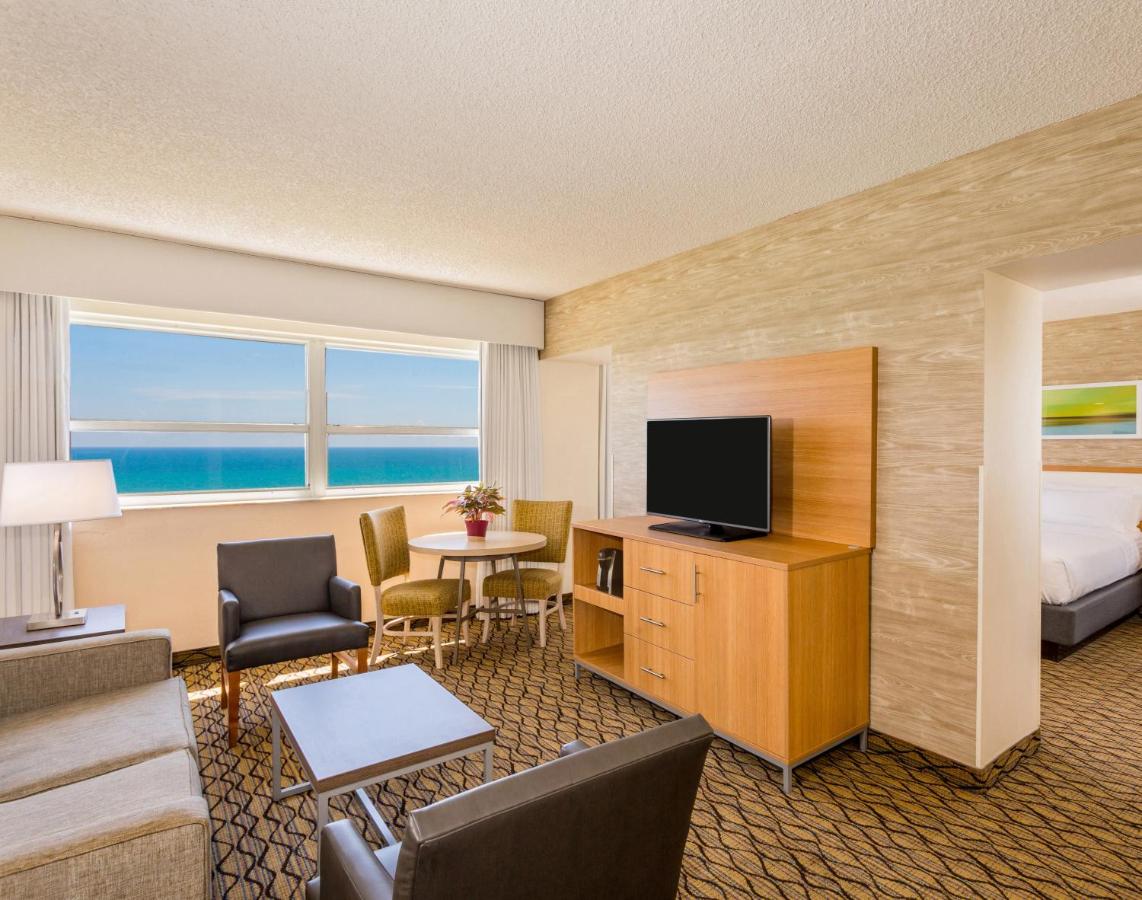 King Suite with Ocean View at Holiday Inn Miami Beach - Oceanfront by IHG