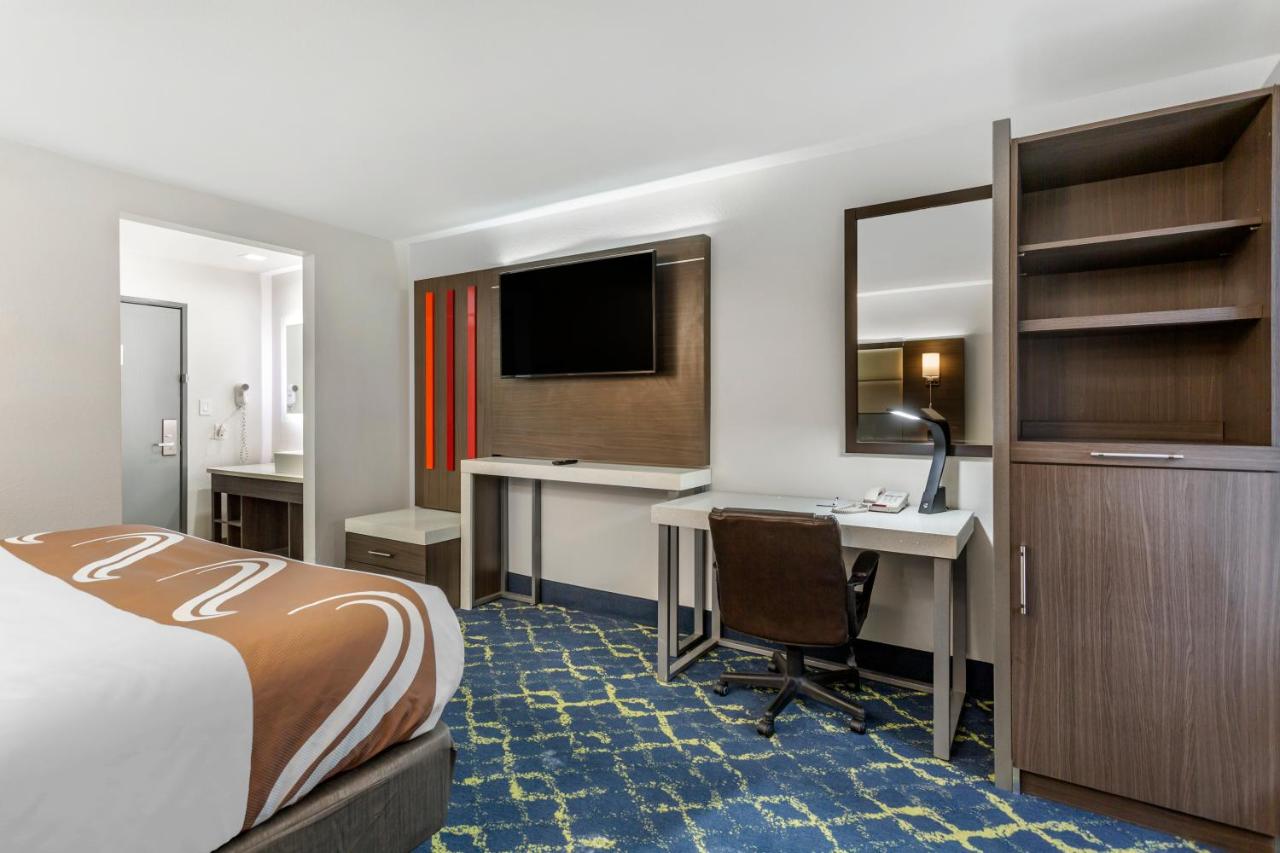 Room #49168010 at Quality Inn Murfreesboro - University Area