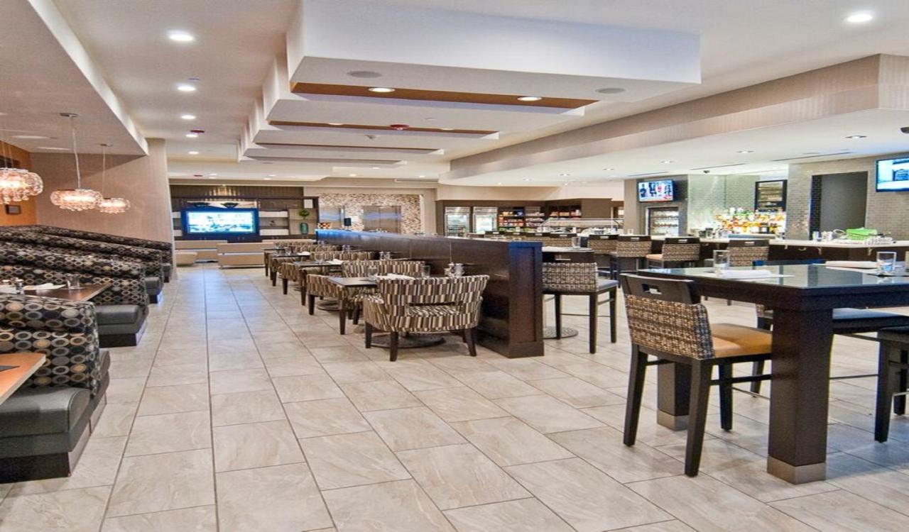  | Holiday Inn Austin Airport