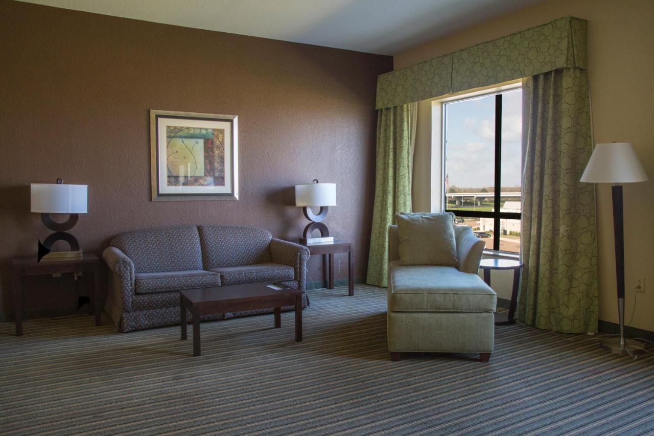 | Holiday Inn Jackson Southeast - Pearl, an IHG Hotel
