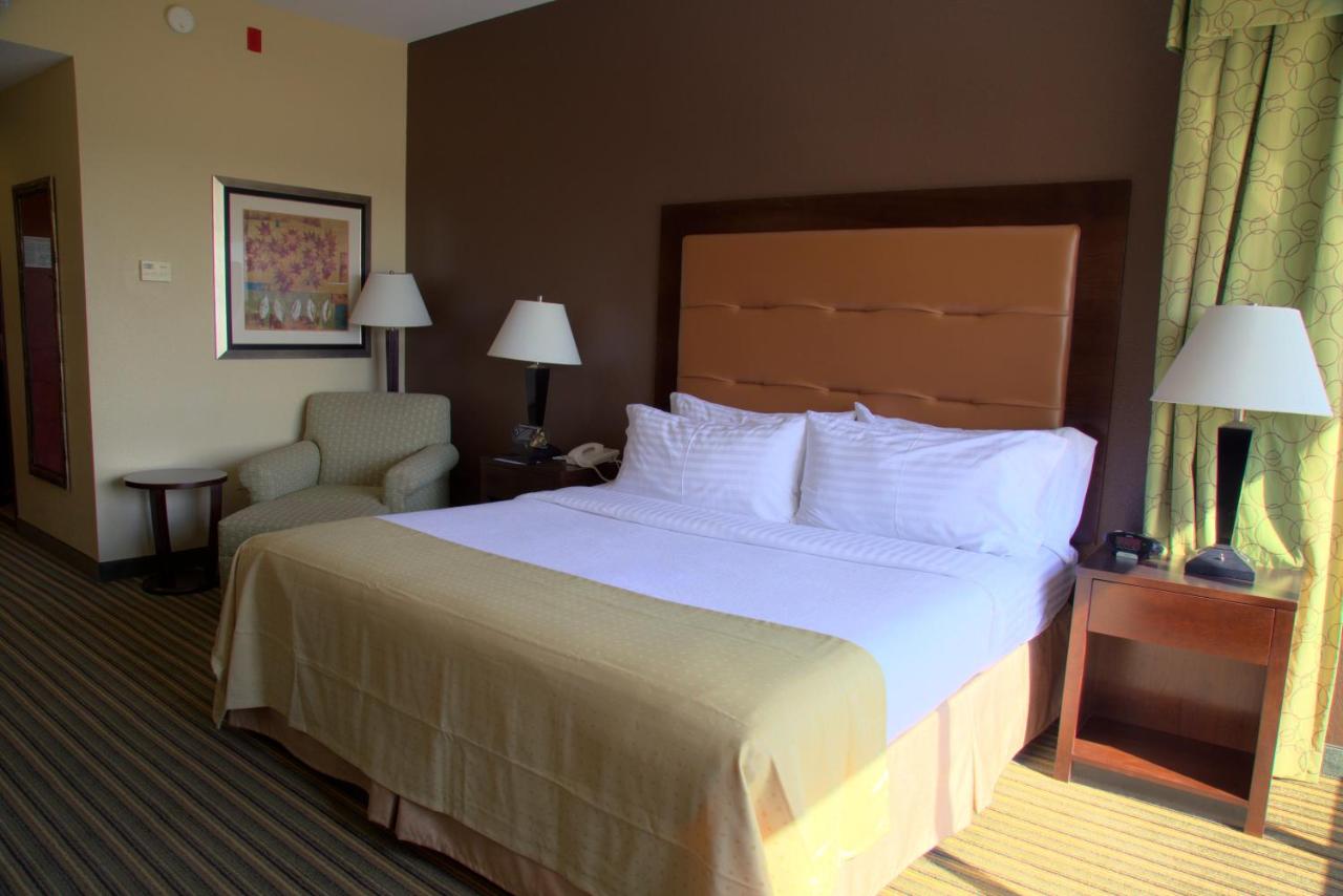| Holiday Inn Jackson Southeast - Pearl, an IHG Hotel