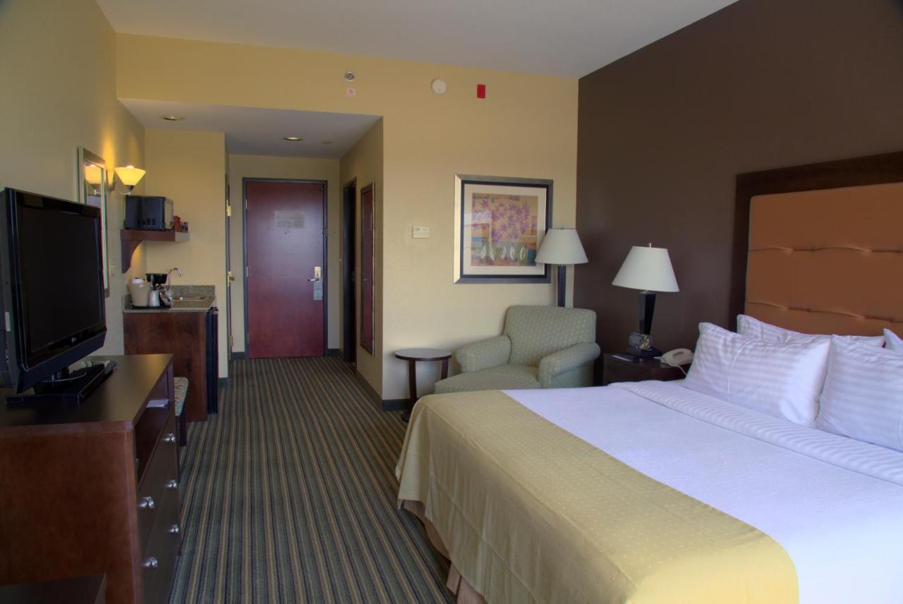 | Holiday Inn Jackson Southeast - Pearl, an IHG Hotel