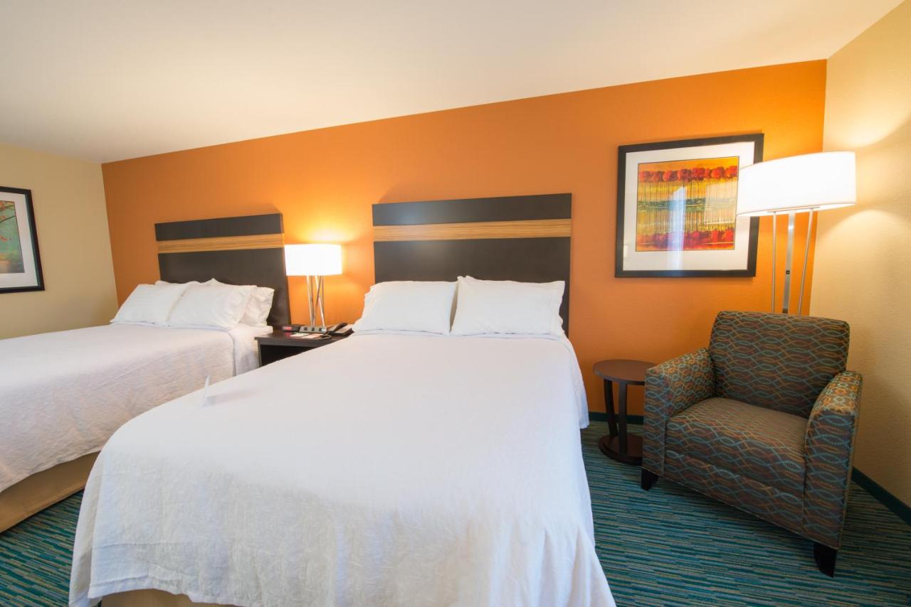 Room with Two Beds - Hearing Accessible - Non-Smoking at Holiday Inn Bismarck by IHG