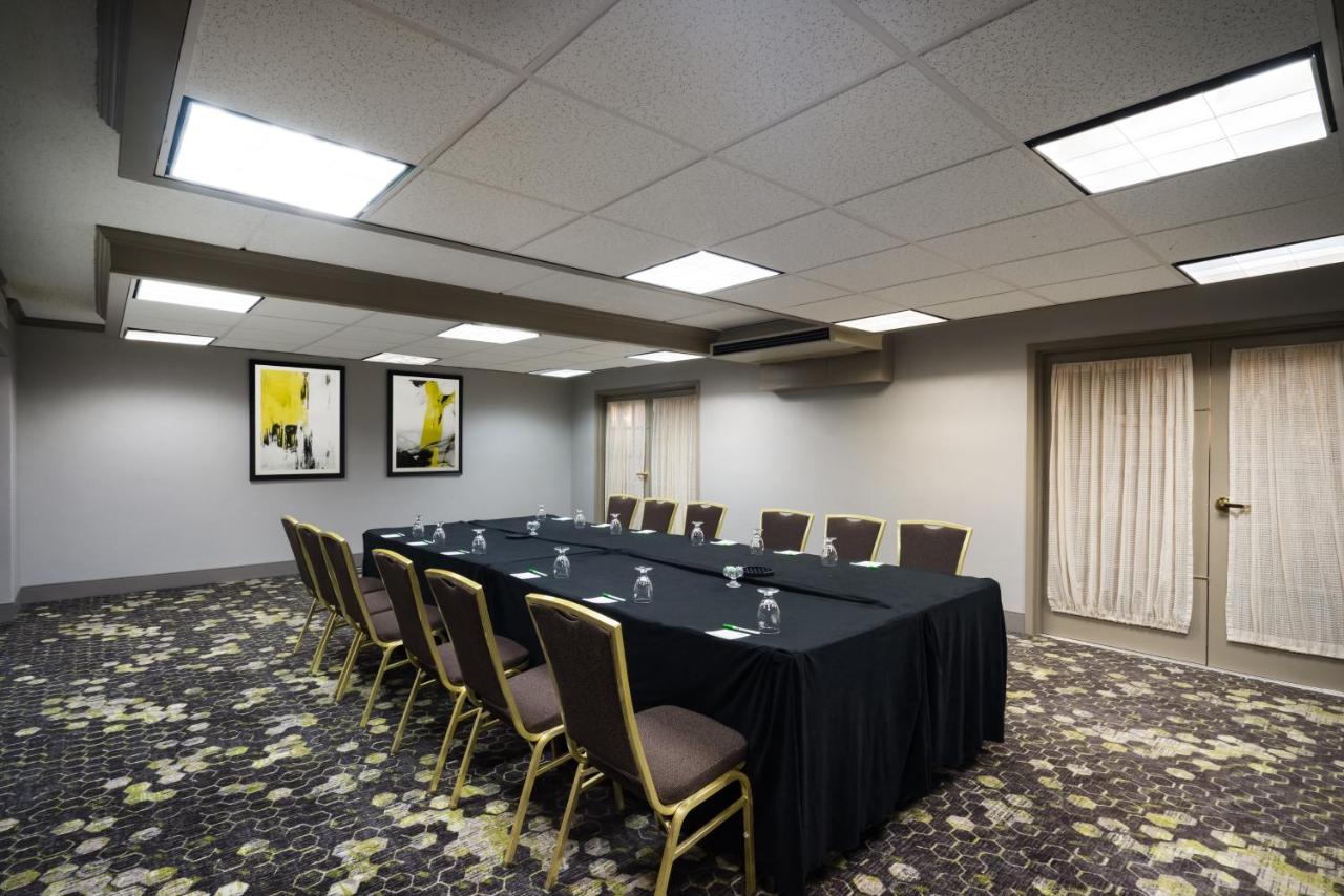  | enVision Hotel & Conference Center Mansfield-Foxboro