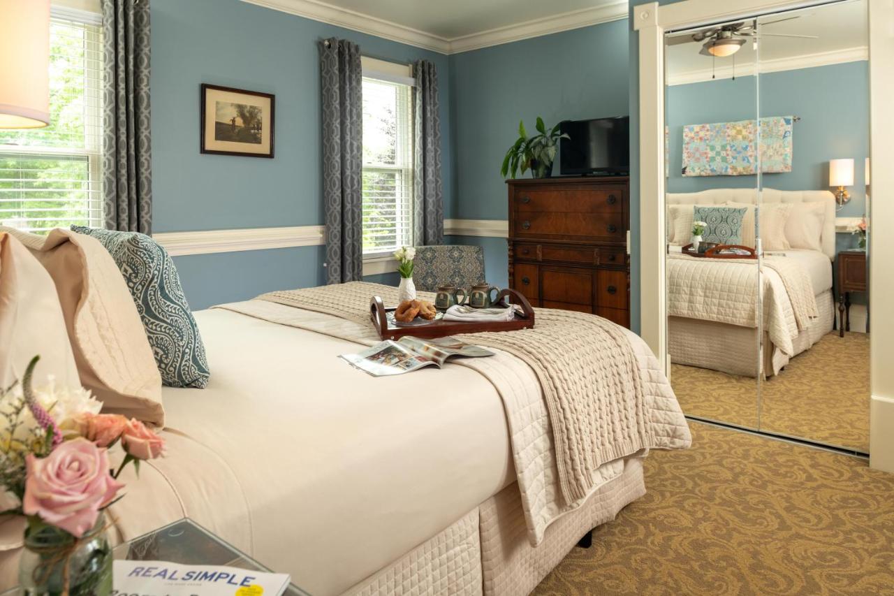 | The Jacqueline House