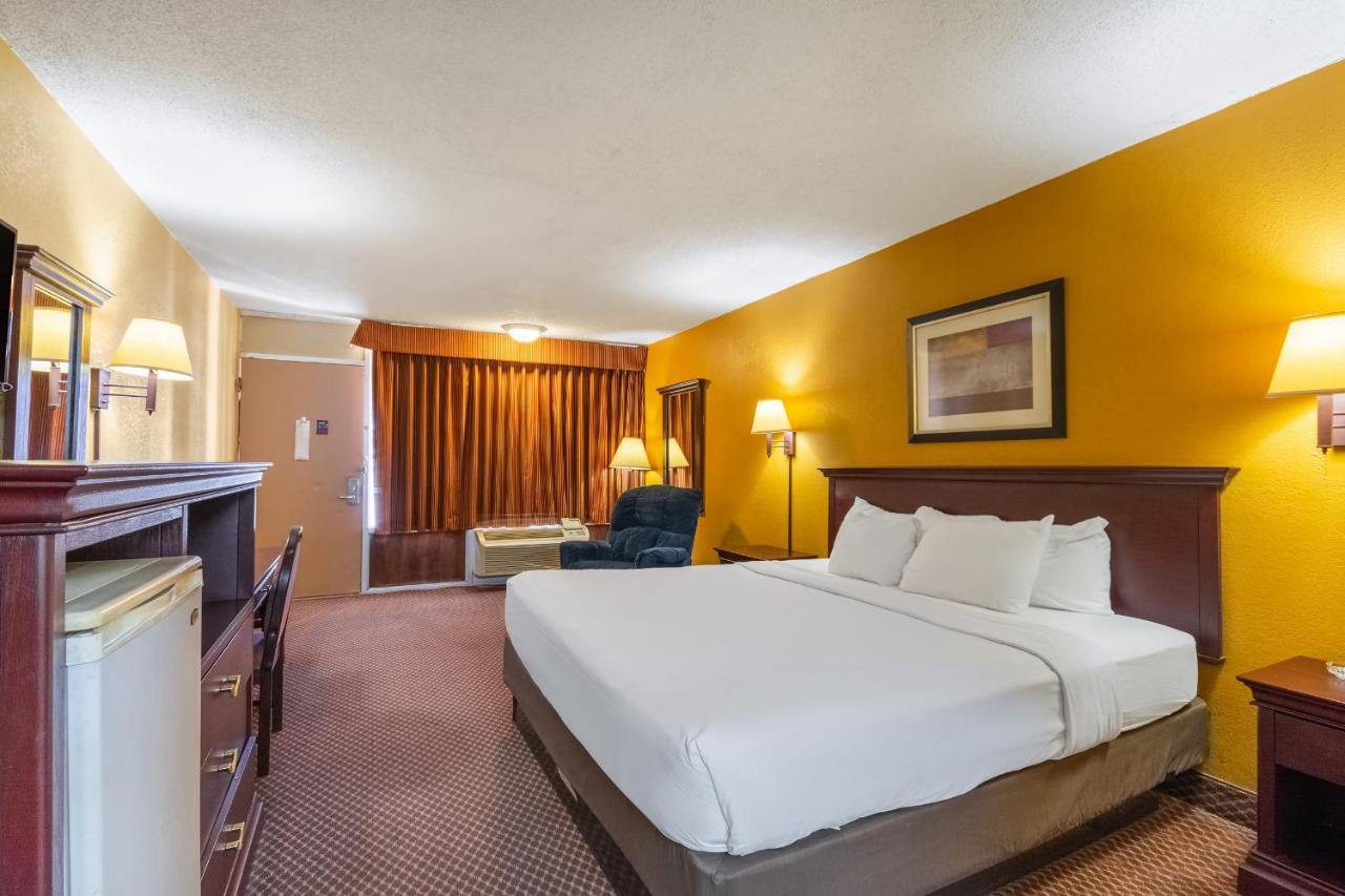  | Americas Best Value Inn of Elk City