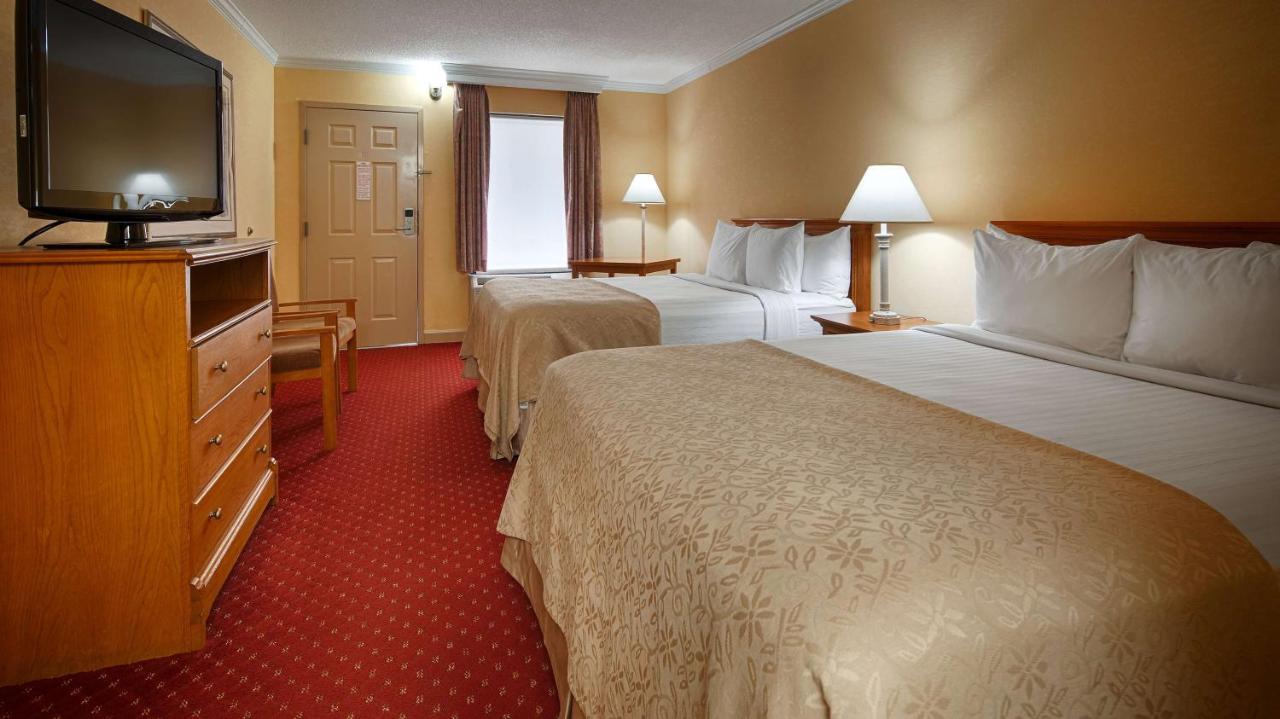 Standard Queen Room at Bryson Inn