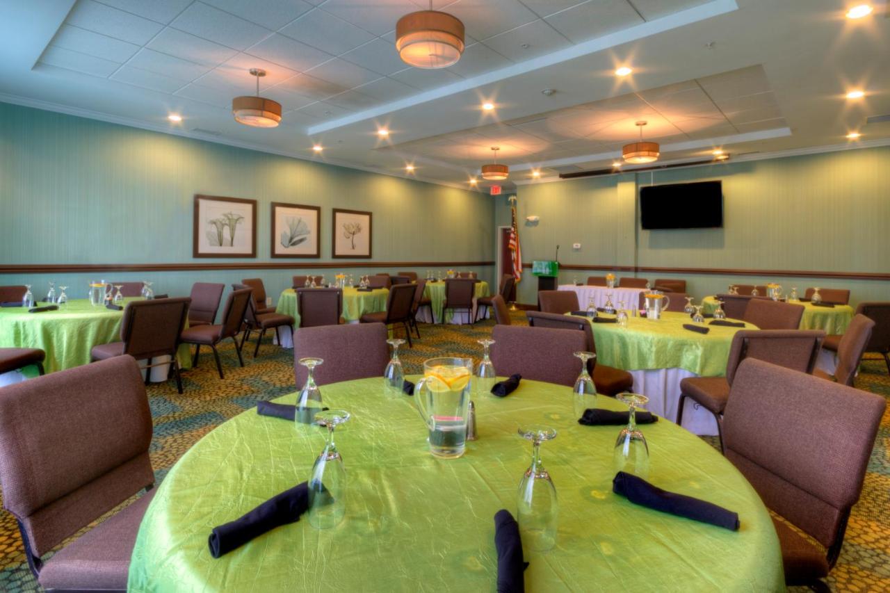 | Holiday Inn Christiansburg Blacksburg