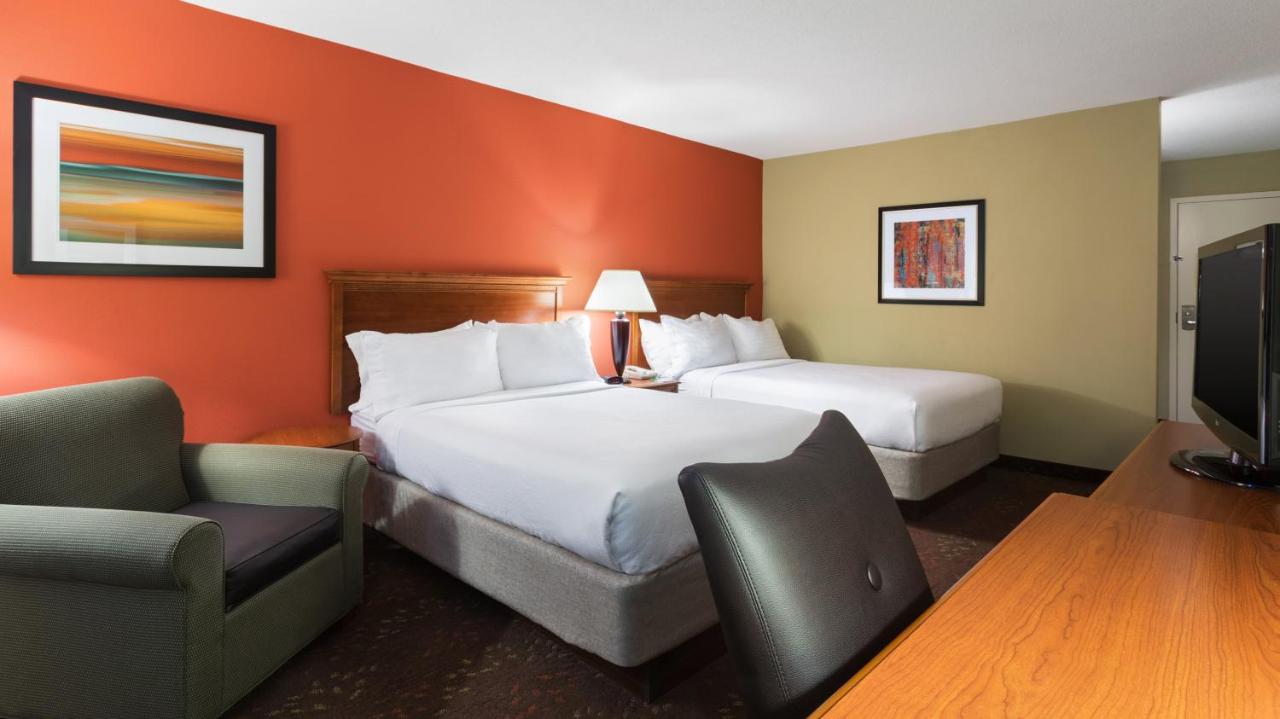  | Holiday Inn Cincinnati-Riverfront, an IHG Hotel