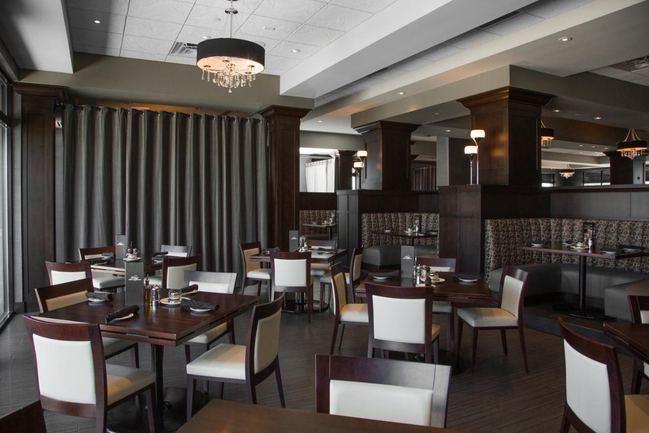 | Holiday Inn Cincinnati North West Chester, an IHG Hotel