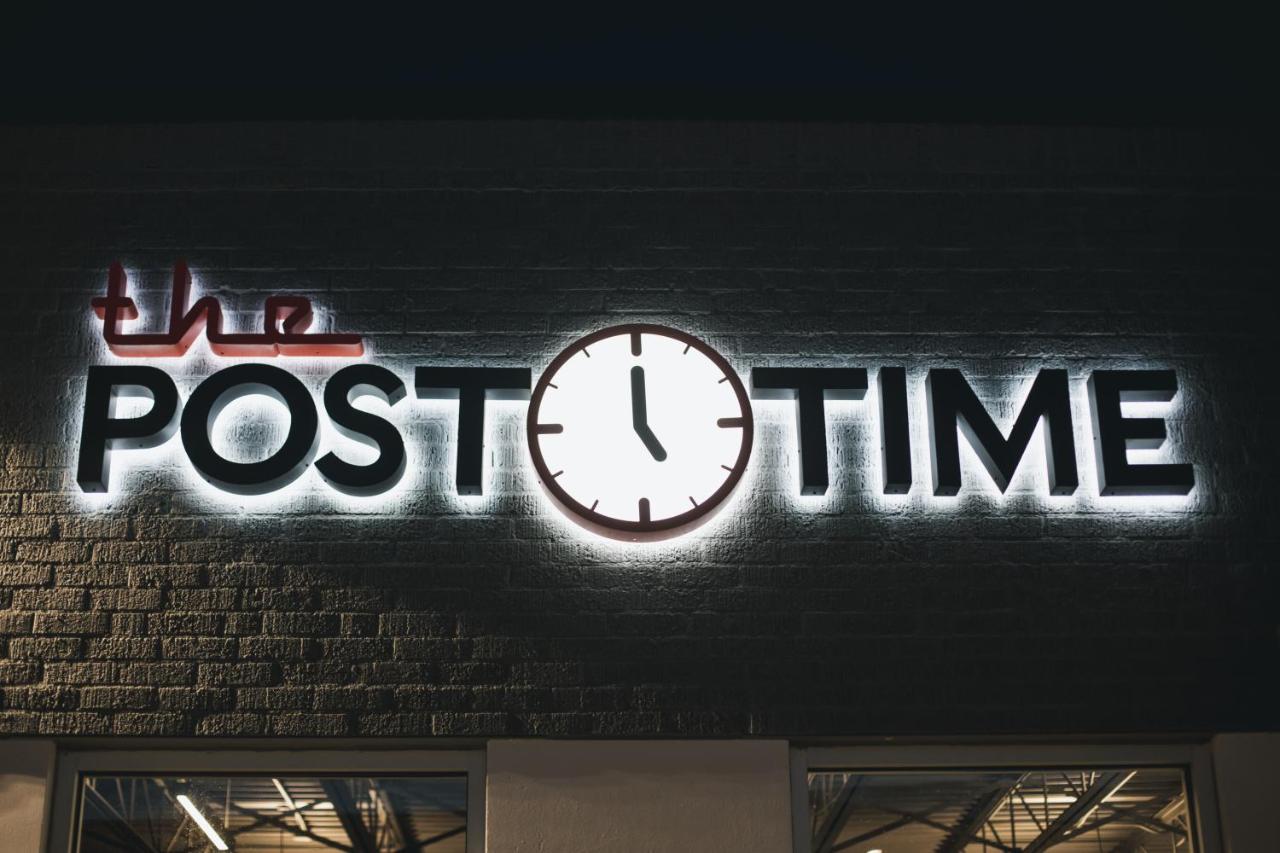  | Post Time Inn