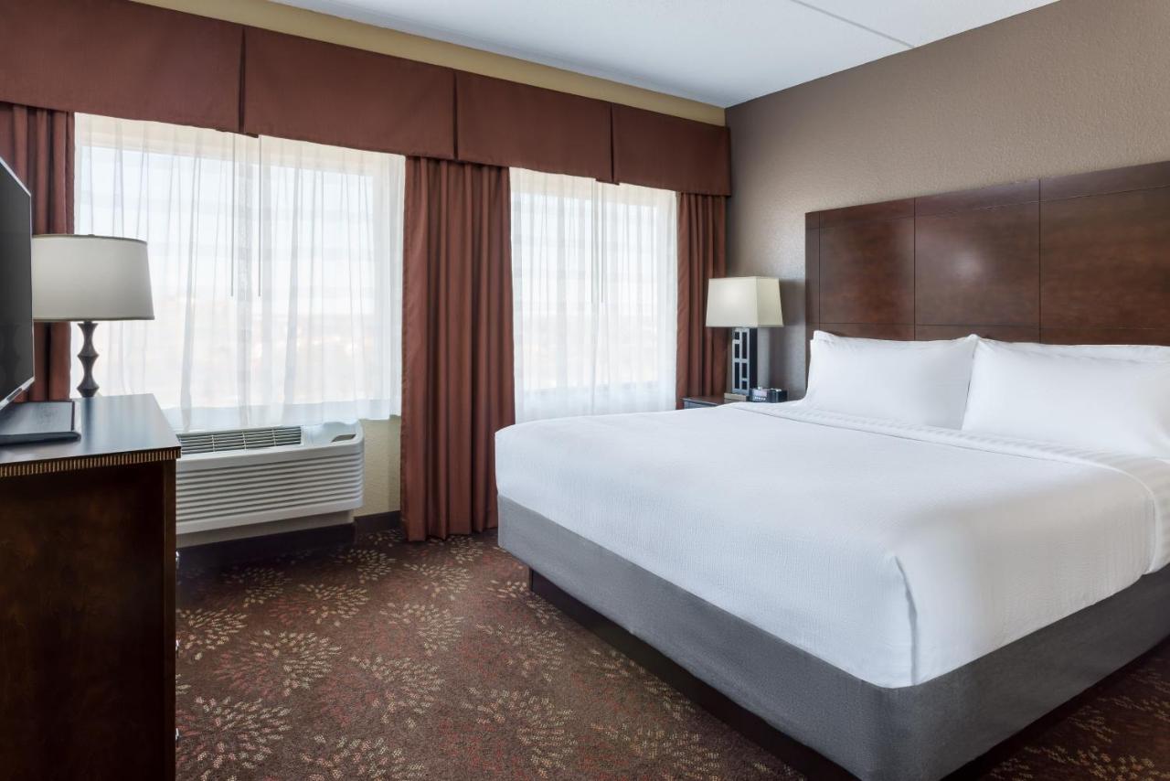  | Holiday Inn Charlotte University, an IHG Hotel