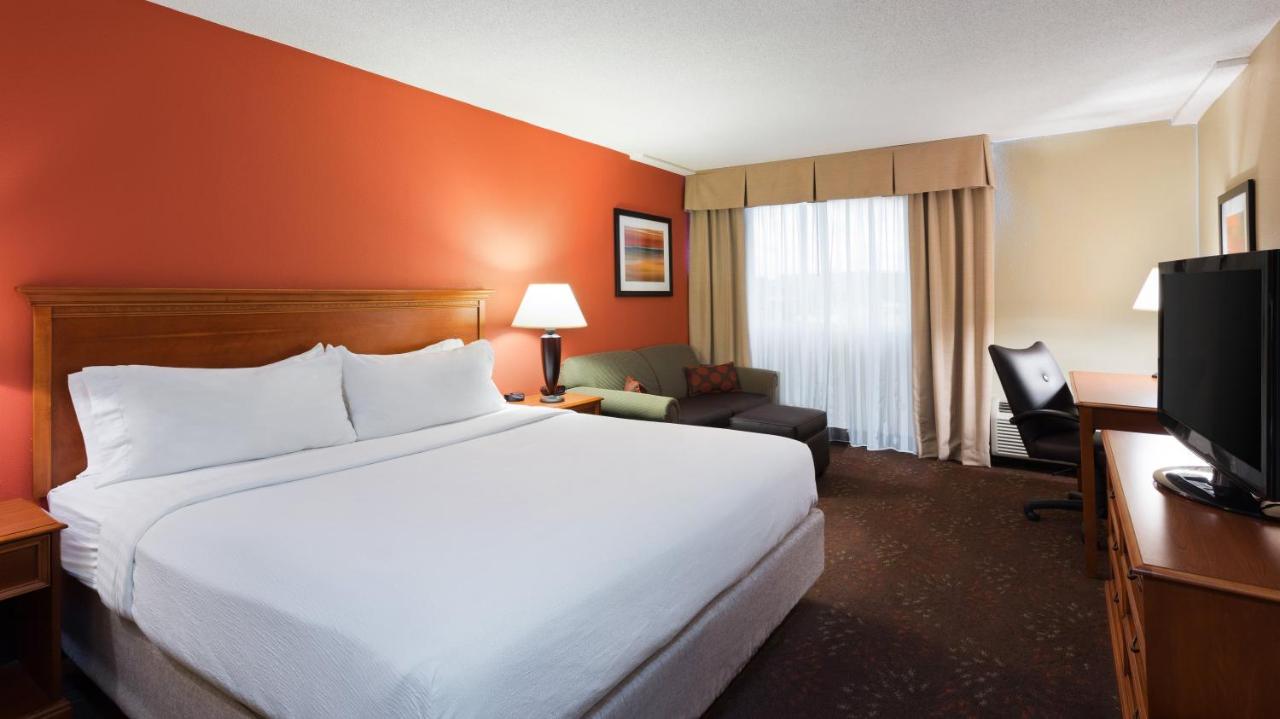  | Holiday Inn Cincinnati-Riverfront, an IHG Hotel
