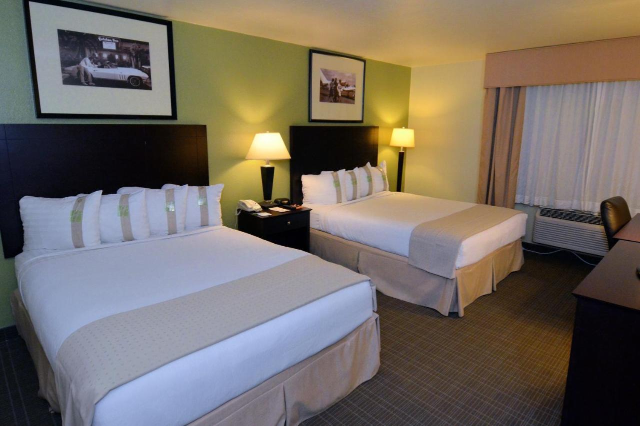 Queen Room with Two Queen Beds - Non-Smoking at Holiday Inn Fort Myers - Downtown Area by IHG