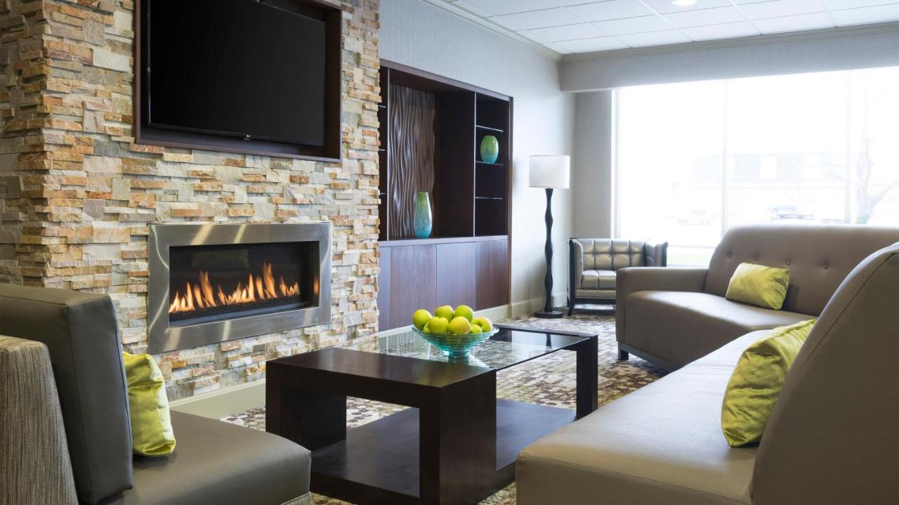  | Holiday Inn Cincinnati-Riverfront, an IHG Hotel