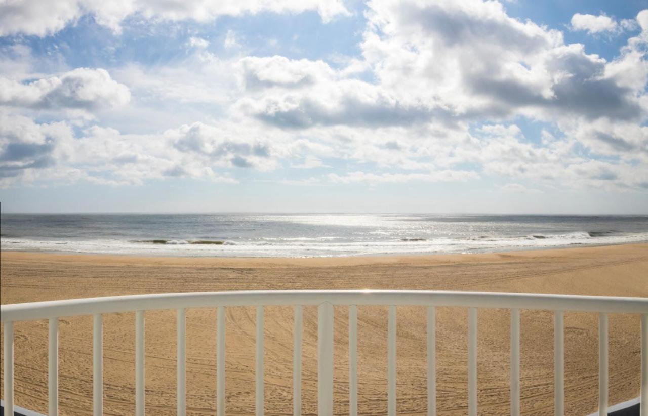 | Tidelands Caribbean Boardwalk Hotel and Suites