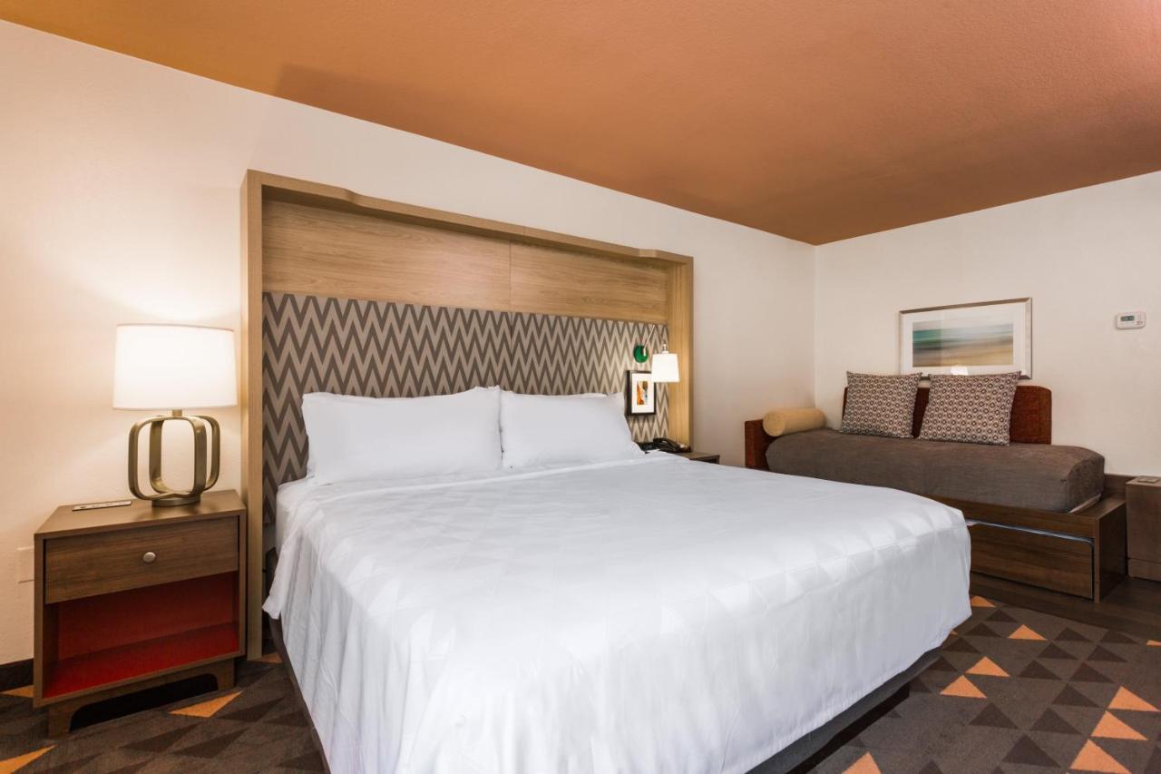 King Room - Non-Smoking at Holiday Inn Boone - University Area, an IHG Hotel