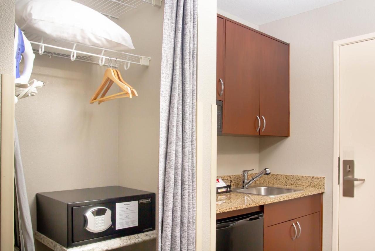 | Belltown Inn