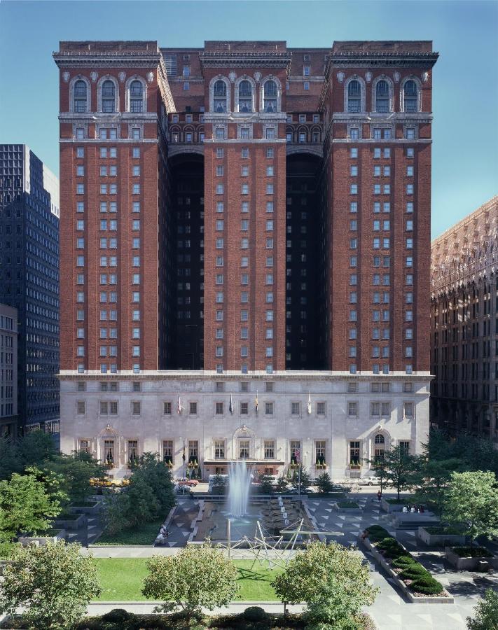 | Omni William Penn Hotel