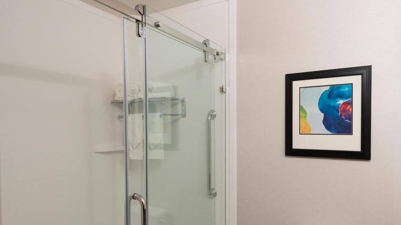 King Room - Disability Access at Holiday Inn Indianapolis Airport by IHG