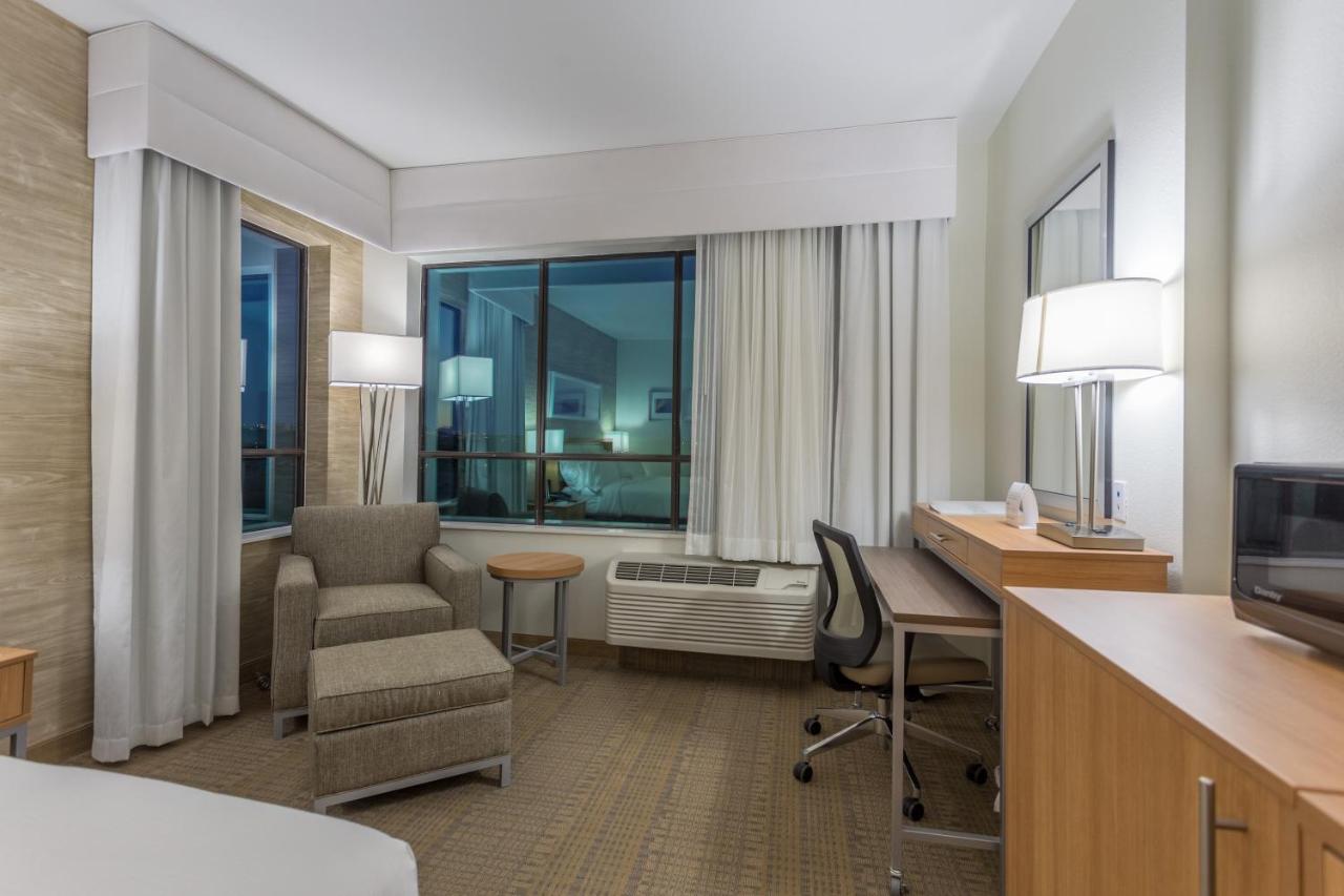 | Holiday Inn San Marcos Convention Center, an IHG Hotel