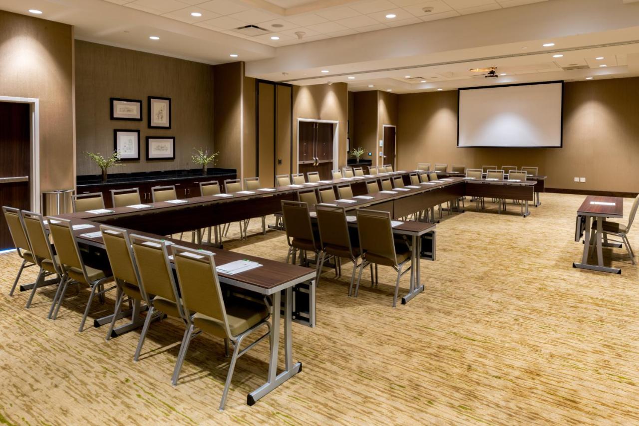| Holiday Inn Lexington - Hamburg, an IHG Hotel