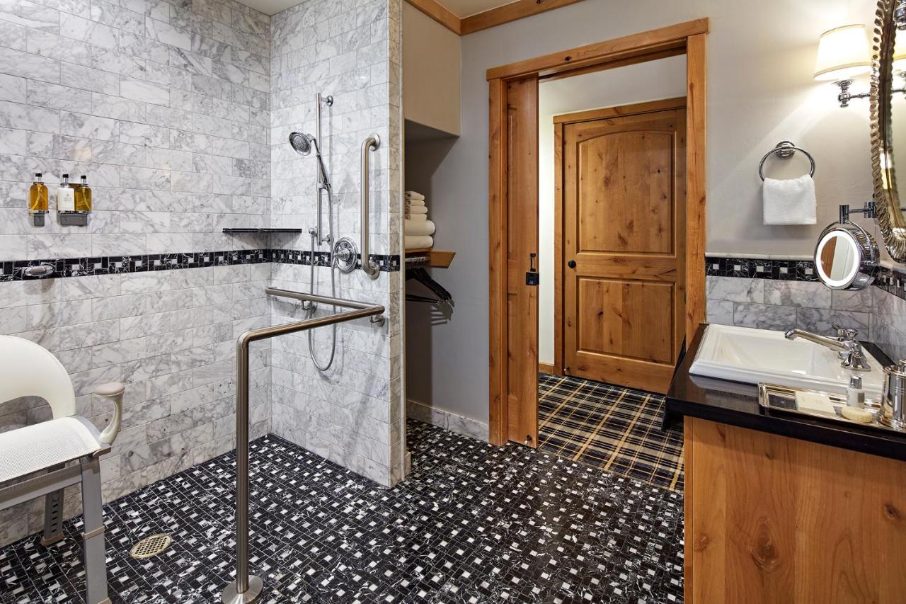 Lakeview King ADA Roll In Shower at The Landing Resort & Spa