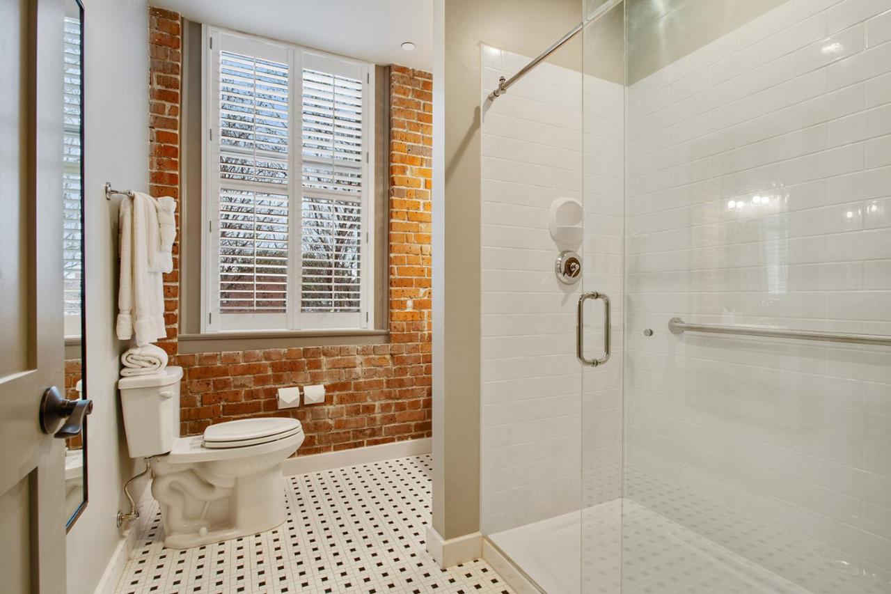 Deluxe Single Room at The Brakeman Hotel
